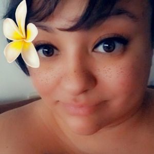 Meet your Posher, Cynthia